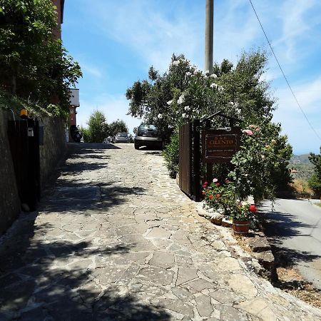 Cilento Acomodação com café da manhã San Mauro Cilento Exterior foto